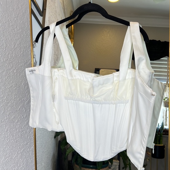 HOUSE OF CB 'Rafa' Ivory Satin Longline Corset NWOT - Picture 10 of 10